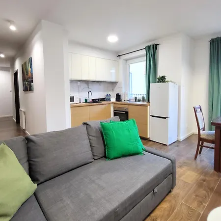 Praga Premium وارسو